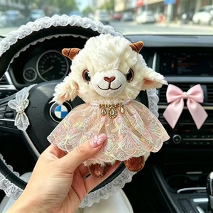 Muñeco de Cordero de Peluche Hecho a Mano con Pedrería y Capa, Colgante de Bolso con Temática Cultural de Ciudades Antiguas del Oeste, Regalo de Recuerdo de Viaje de Xinjiang - Product Image 2