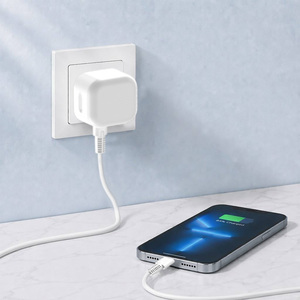 Chargeur rapide USB C PD 20W, prise UK, adaptateur mural type C, charge rapide, chargeur de téléphone de voyage pour <span class=keywords><strong>iPhone</strong></span> 16 15 Samsung - Product Image 3