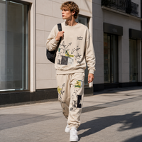 Conjunto Deportivo Personalizado, Sudadera con Cuello Redondo y Pantalones Jogger con Estampado Gráfico en Capas, Ropa Casual Urbana para Hombre