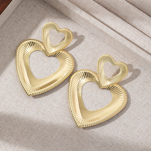 <span class=keywords><strong>Pendientes</strong></span> colgantes de mujer en forma de corazón de metal vintage, <span class=keywords><strong>pendientes</strong></span> largos geométricos de <span class=keywords><strong>oro</strong></span> exagerado, joyería - Product Image 5