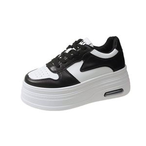 <span class=keywords><strong>Scarpe</strong></span> Bianche <span class=keywords><strong>con</strong></span> Suola Spessa e Rialzata da Donna, Nuova Collezione 2024, Sneakers Casual alla Moda <span class=keywords><strong>con</strong></span> Zeppa e Piattaforma Traspirante - Product Image 5