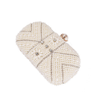 Unique <strong>White</strong> Luxury <strong>Wedding</strong> <strong>Clutch</strong> Purse 2025 Women Wholesale Pearl Evening <strong>Bag</strong> with Chains - Product Image 4