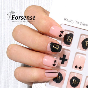 Prensa cuadrada corta de etiqueta privada en las <span class=keywords><strong>uñas</strong></span> para mujeres diseños rosas negros de alta calidad <span class=keywords><strong>uñas</strong></span> postizas arte embalaje personalizado usar <span class=keywords><strong>uñas</strong></span> - Product Image 3
