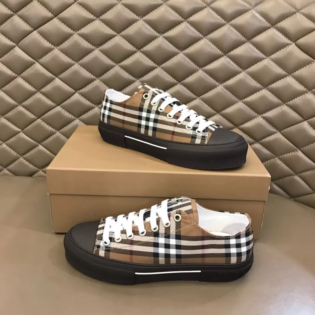 Famous Footwear Shoes High Quality Designer Sneakers