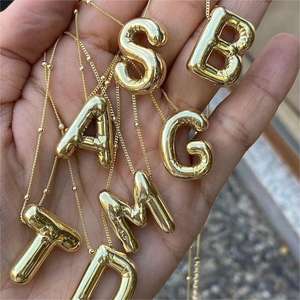 Personnalisé Or Rempli Chunky Bulle Alphabet Lettre Collier Bijoux Personnalisé 3D Ballon Initial Pendentif Collier Pour Les Femmes <span class=keywords><strong>Gif</strong></span> - Product Image 2