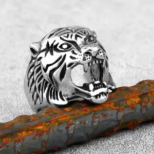 Men's Stainless Steel Jewelry Fashion Animal Tiger Ring Vintage Hip Hop Biker Ring Trendy Accessories
