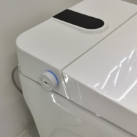 WC intelligent de haute qualité, best-seller, avec chasse d'eau automatique à détection de mouvement et construction en céramique – idéal pour les rénovations de maisons