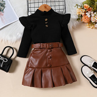 Ensemble trois pièces pour filles : haut à col haut en coton uni à manches longues + jupe plissée en cuir PU avec ceinture