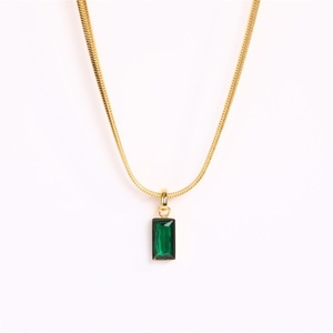 สร้อยคอจี้เพชรพลอยสีเขียวชุบทองคำแท้สั่งทำพิเศษจากโรงงาน - Product Image 3