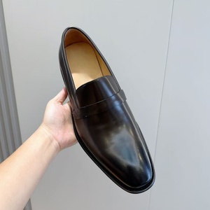 Zapatos de cuero formales de lujo de la serie clásica, cómoda y a la moda - Zapatos de diseñador de cuero clásicos de marca - Product Image 3