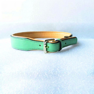 Collar de perro de cuero de alta calidad hecho a mano de lujo hebilla de plata personalizado patrón sólido collares para mascotas remache decorado - Product Image 1