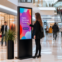 Écran tactile LCD vertical publicitaire d'intérieur de 32/43/50/65/75 pouces sur pied avec affichage animé