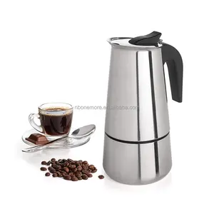 エスプレッソコーヒーメーカーストーブトップイタリアンモカコーヒーポットとコーヒーパーコレーター