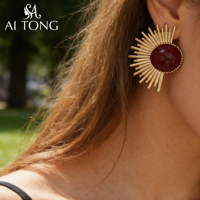 Boucles d'oreilles pendantes ovales en alliage, style bohème, vacances, nouvelle mode, design rétro classique INS, rouge doré, ligne de rayons de soleil, pour femmes