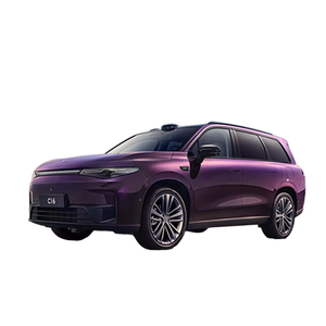 Fenêtre arrière de la voiture Leapmotor C16 avec une autonomie NEDC supérieure à 700 km et une puissance moteur de 150-200 kW - Product Image 1