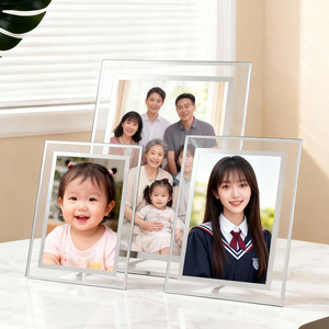 กรอบรูปแก้วใสขนาด 7 นิ้ว สำหรับตกแต่งบ้าน วางบนโต๊ะหรือแขวนผนัง - Product Image 3