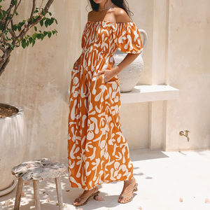 Mono informal de diseño de fábrica con estampado playero, plisado, con hombros descubiertos y corte holgado, 100% Rayón Voile. - Product Image 4