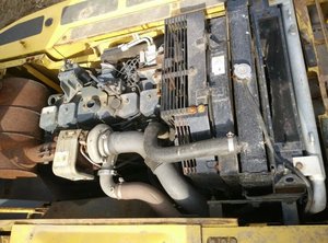 Excavadoras Usadas Komatsu PC200-7 con Sistema Hidráulico CLSS – Control Suave, Gran Fuerza de Excavación - Product Image 4