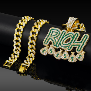 Conjunto de Cadena Cubana con Colgante Iced Rich, Chapado en Oro, Diamantes de Circonita, Collar Hip Hop, Letra de Aleación con Esmalte Verde, Amuleto de Bolsa de Dinero, Regalo - Product Image 1