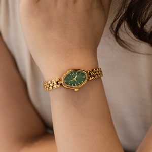 2026 New Womens Watch Exquisite Luxurious High-End Medieval Style Alloy Bracelet-Style Petite Quartz Water Resistant 3BAR - Product Image 4