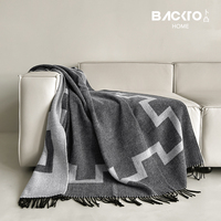 Haut de gamme 100% laine d'agneau tricot haute qualité couverture d'hiver moderne luxe glands frange jeter couverture salon canapé canapé lit