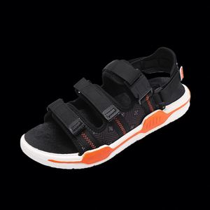 Nouvelles sandales de plage pour couple, été, semelle plate, respirantes, semelles souples, chaussures décontractées pour étudiants - Product Image 2