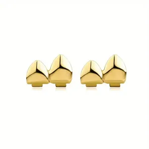Ensemble brillant Hip Hop à la mode Grillz mode dents Grillz ensemble <span class=keywords><strong>de</strong></span> grilles supérieures et inférieures avec ensembles <span class=keywords><strong>de</strong></span> grilles à dents <span class=keywords><strong>de</strong></span> <span class=keywords><strong>vampire</strong></span> brillantes en silicone - Product Image 2