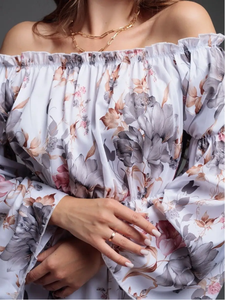 Sıcak satış 2025 yeni kadın kapalı omuz çiçek baskı elbise alevlendi uzun kollu elastik bel Ruffled Hem Bohemian parti Mini elbise - Product Image 3