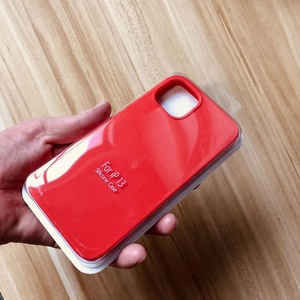 Custodia per telefono in Silicone all'ingrosso della fabbrica 2025 per Apple <span class=keywords><strong>Iphone</strong></span> 15pro 13 12 14 11plus 17 8 custodia antiurto - Product Image 1