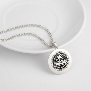Collana con Ciondolo Occhio Onniveggente, Gioiello dell'Occhio della Provvidenza in Acciaio Inossidabile, Gioielleria Religiosa - Product Image 3