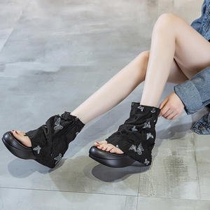 Nouvelles Bottines Noires en Cuir Verni à Bout Pointu pour Femme 2026, Talon Carré, Fermeture Éclair Arrière, Bottes de Luxe à Talon Haut Tendance - Product Image 1