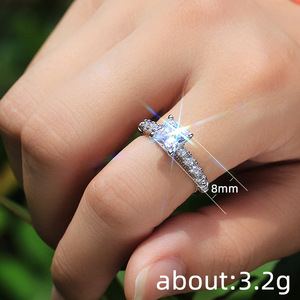 Anello di Fidanzamento da Donna in Oro Bianco con Diamante Taglio Principessa F405 Colore D - Product Image 6