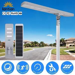 Lampadaire solaire tout-en-un étanche IP65 en aluminium moulé sous pression, lampe de route LED 30W 50W <span class=keywords><strong>60W</strong></span> avec détecteur de mouvement et télécommande - Product Image 1