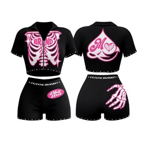 Conjunto de Dos Piezas para Mujer, Top Corto y Pantalones Cortos, Estampado de Esqueleto Negro y Rosa, Tejido Acanalado de Spandex y Poliéster, Manga Corta, Cuello Camisero - Product Image 1