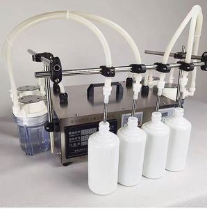 Máquina de Llenado de 4 Boquillas Pequeñas para Líquidos de Baja Viscosidad, Equipo de Llenado Semiautomático para Botellas, Líquidos Cosméticos y Agua Potable - Product Image 3