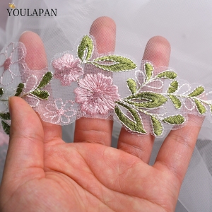 YouLaPan Velo <span class=keywords><strong>de</strong></span> <span class=keywords><strong>Novia</strong></span> al por Mayor con Bordado Floral <span class=keywords><strong>de</strong></span> Enredaderas y Perlas, Velo <span class=keywords><strong>de</strong></span> Boda <span class=keywords><strong>de</strong></span> Tul Transparente <span class=keywords><strong>de</strong></span> un Solo Nivel para <span class=keywords><strong>Novia</strong></span> Bohemia V339 - Product Image 3