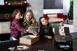 Système de numérisation photo et de documents sans fil haute vitesse Epson FastFoto FF-680W, noir - Product Image 6