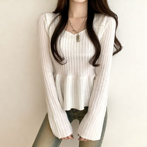 T-shirt décontracté en maille côtelée à col carré, style Sweet Pure Desire, avec manches cloche cintrées à la taille, couleur unie, coupe trapèze - Product Image 2