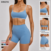 Ensemble de sport pour femme à col rond et bordure contrastante, comprenant un soutien-gorge de sport à bretelles spaghetti et dos croisé, et un short cycliste taille haute effet push-up, séchage rapide, pour le yoga