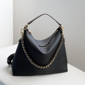 Women's Tote Bag Bucket Type Top-Grain Cowhide Amber Brown Black Zipper Buckle Everyday Minimalist Style Spring 2025 - Product Image 4