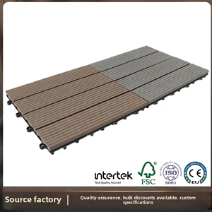 Baldosas de Madera Plástica WPC Entrelazadas Cuadradas de 300*300*28mm, Personalizadas y Reforzadas, para Terraza de Jardín, Impermeables y Antideslizantes - Product Image 4