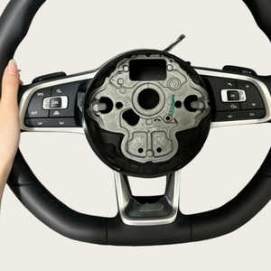 Volante de Cuero en Oferta para Volkswagen Golf 7 <span class=keywords><strong>GTI</strong></span> Golf R MK7 para VW <span class=keywords><strong>Polo</strong></span> <span class=keywords><strong>GTI</strong></span> Jetta Passat B8 Tiguan Sharan Touran - Product Image 3