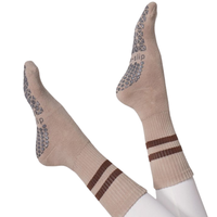 Chaussettes de sport décontractées en coton respirant pour l'automne, avec logo sur le revers, sans couture, antidérapantes pour la barre et le trampoline, à compression à la cheville