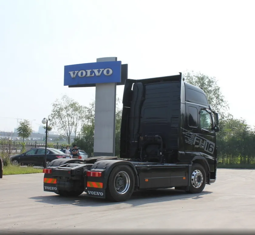 Produtos populares 13l 36.5t Volvo caminhão com cabeça de trator caminhões trator roda novo 2023 para depósito
