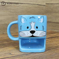 Vente en gros Tasse à biscuits créative Tasse à café en céramique personnalisée avec animal cartoon avec porte-biscuits