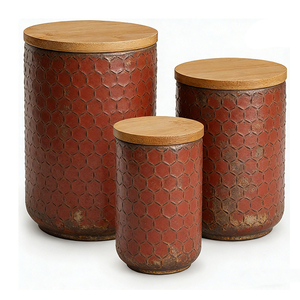 กระปุกเซรามิคลายนูนรูปทรงรังผึ้ง สีเหลืองแบบดิสเทรส พร้อมฝาไม้ไผ่ สำหรับจัดระเบียบบนเคาน์เตอร์ - Product Image 4