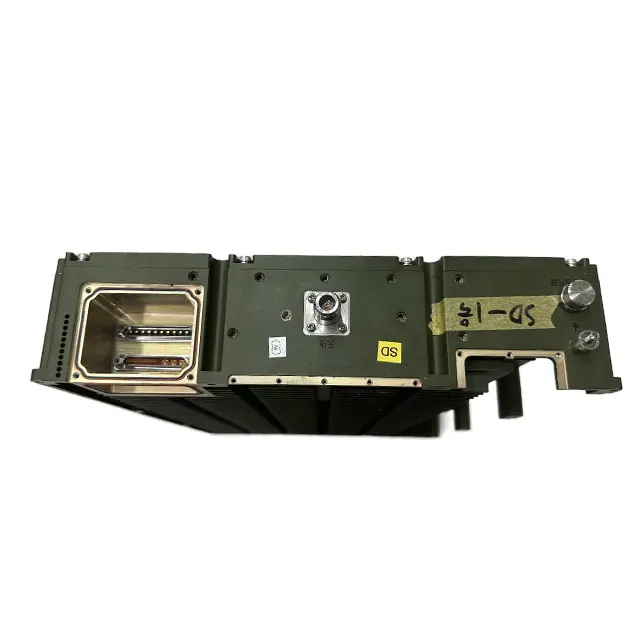 육군 차량 장착 듀얼 밴드 RF 전력 증폭기 모듈 1000W 700 ~ 1250Mhz RF 전력 증폭기 모듈