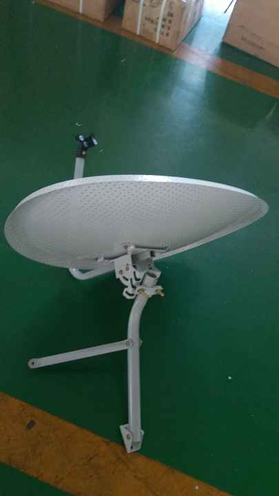 100cmの大きな衛星ディッシュアンテナ-オフセット-三角形のベースを  