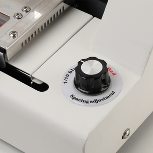 Machine d'impression de cartes PVC manuelle, 68 caractères, machine à embosser les cartes PVC - Product Image 5