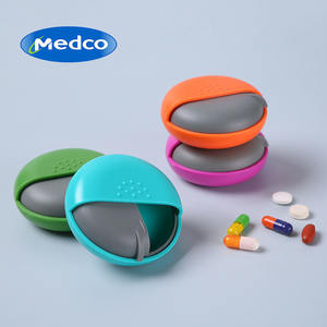 Pilulier Rond Portable à Compartiment Unique 0,1 L Bleu Ciel – Boîte de Rangement pour Médicaments pour Voyage et Usage Quotidien - Product Image 4